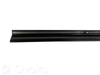 Front sill trim (inner)