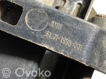 External opening handle