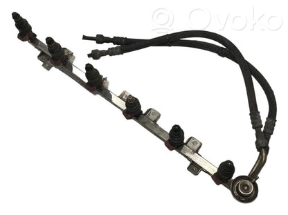 Degvielas maģistrālā caurule