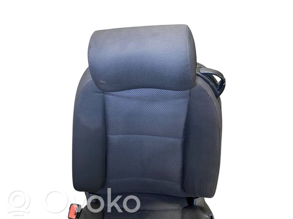 Sēdekļu komplekts