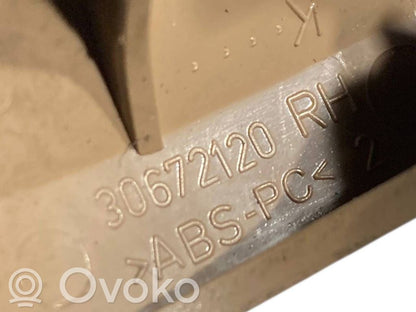 Cita veida salona detaļa