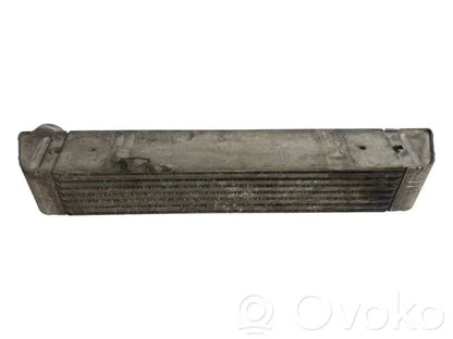 Starpdzesētāja radiators