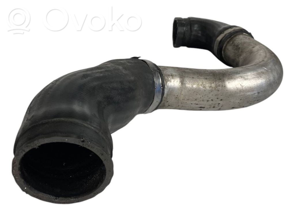 Interkūlera šļūtene (-es) / caurule (-es)