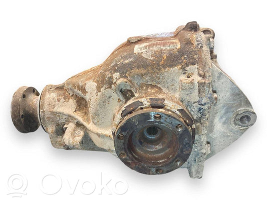 Aizmugurējais reduktors