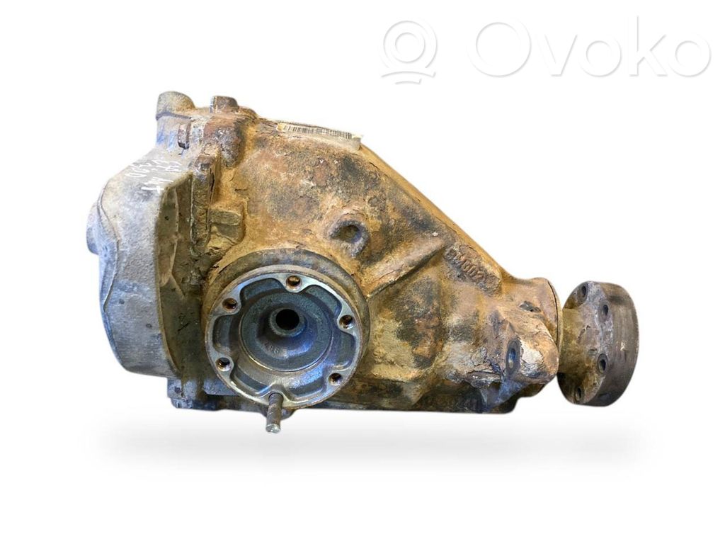 Aizmugurējais reduktors