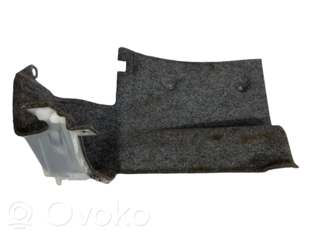 Другой тип декоративной отделки багажника