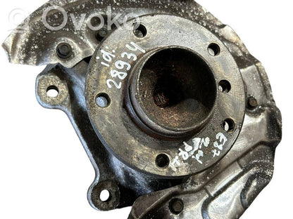 Priekšējā riteņa rumbas vārpstas šarnīrs (stupica, capfa)