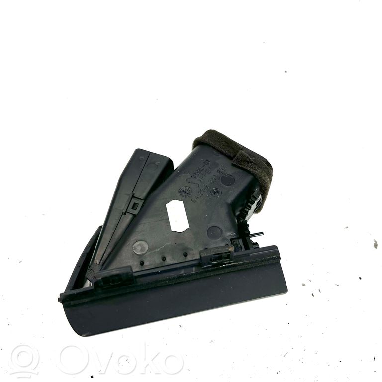 Боковая решетка воздухозаборника