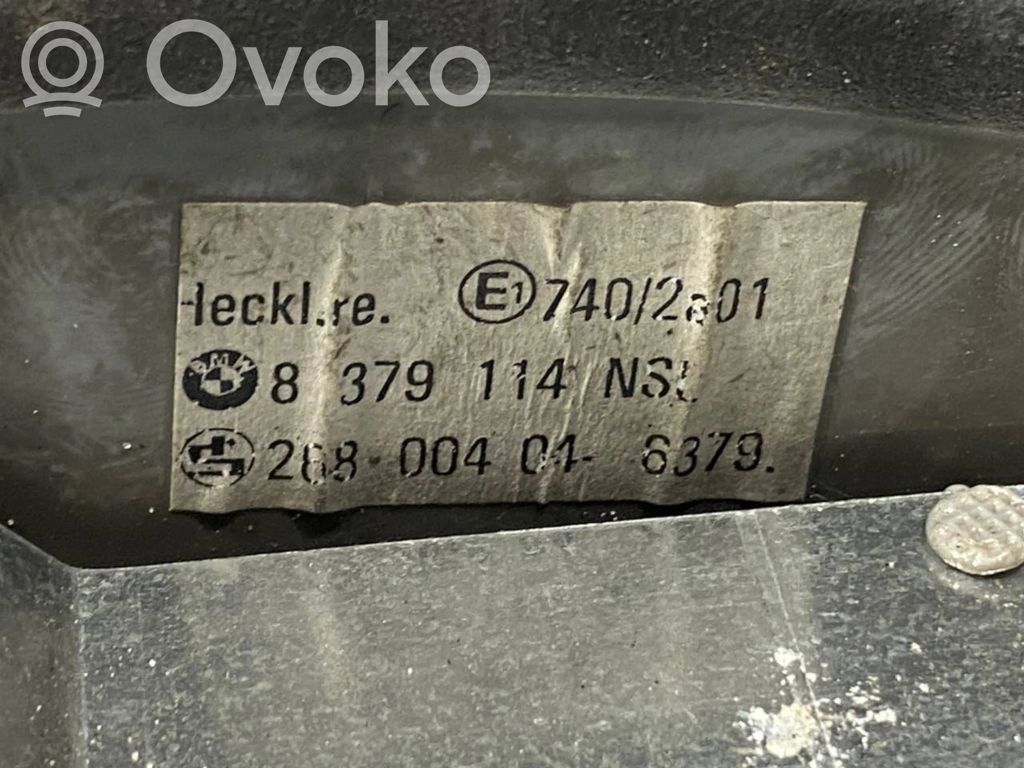 Aizmugurējais lukturis virsbūvē