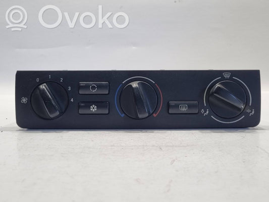 Gaisa kondicioniera / klimata kontroles / salona apsildes vadības bloks (salonā)