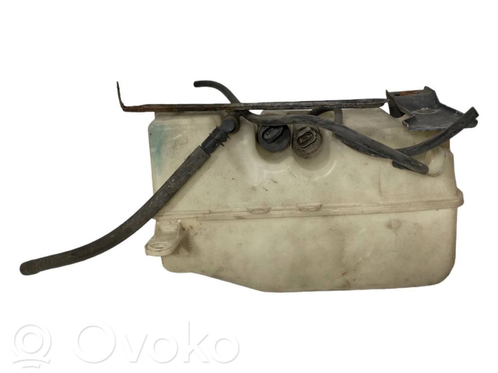 Window fluid tank
