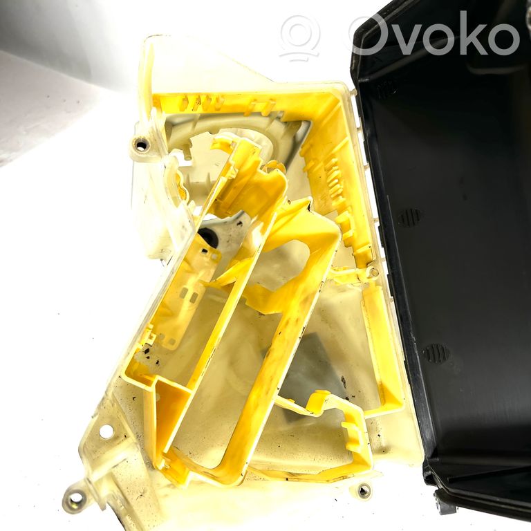 Drošinātāju kaste (komplekts)