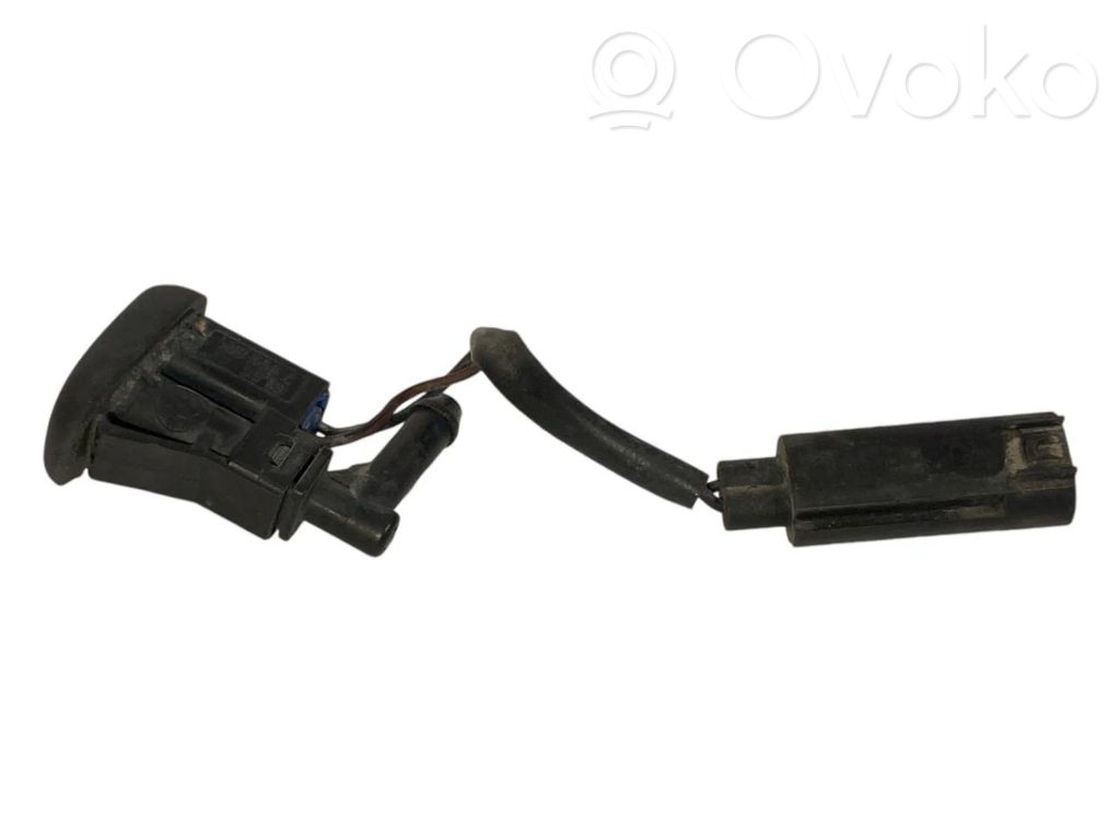 Washer fluid spray(s) for the front window