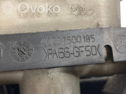 Aizmugurējā pārsega slēdzene