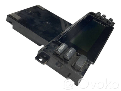 Ekrāns / displejs / mazais ekrāns