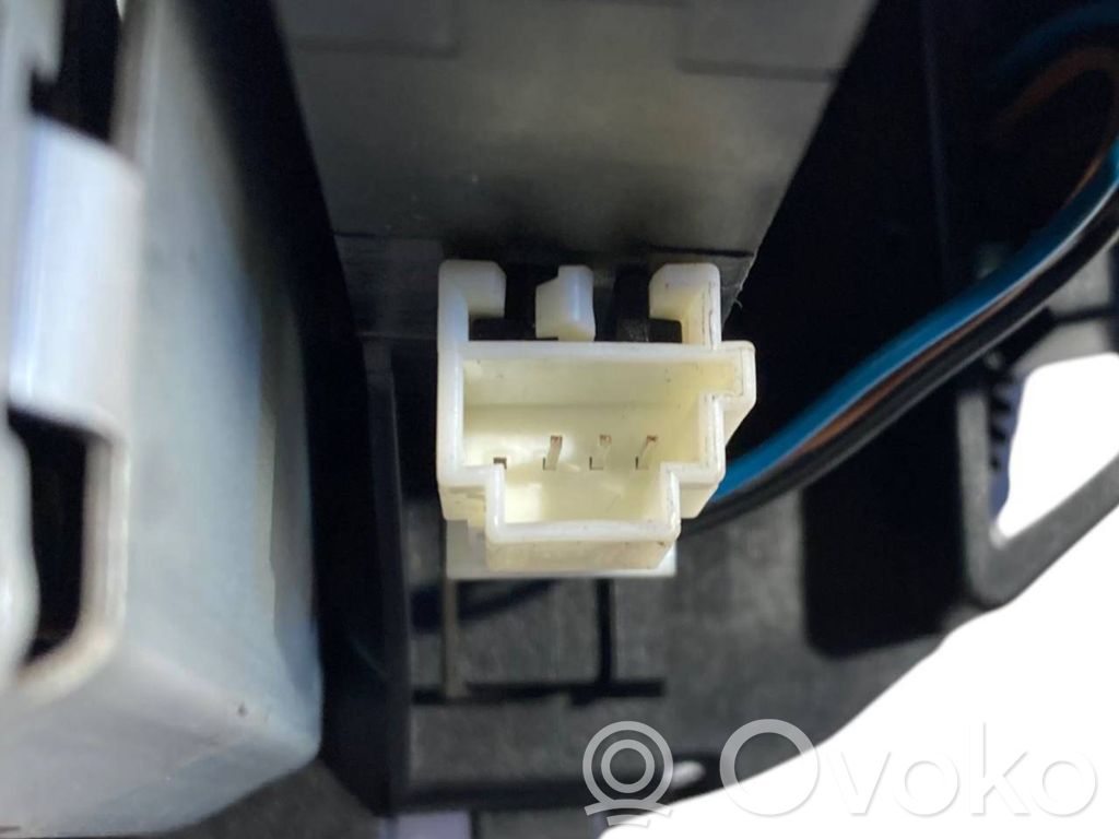 Ekrāns / displejs / mazais ekrāns