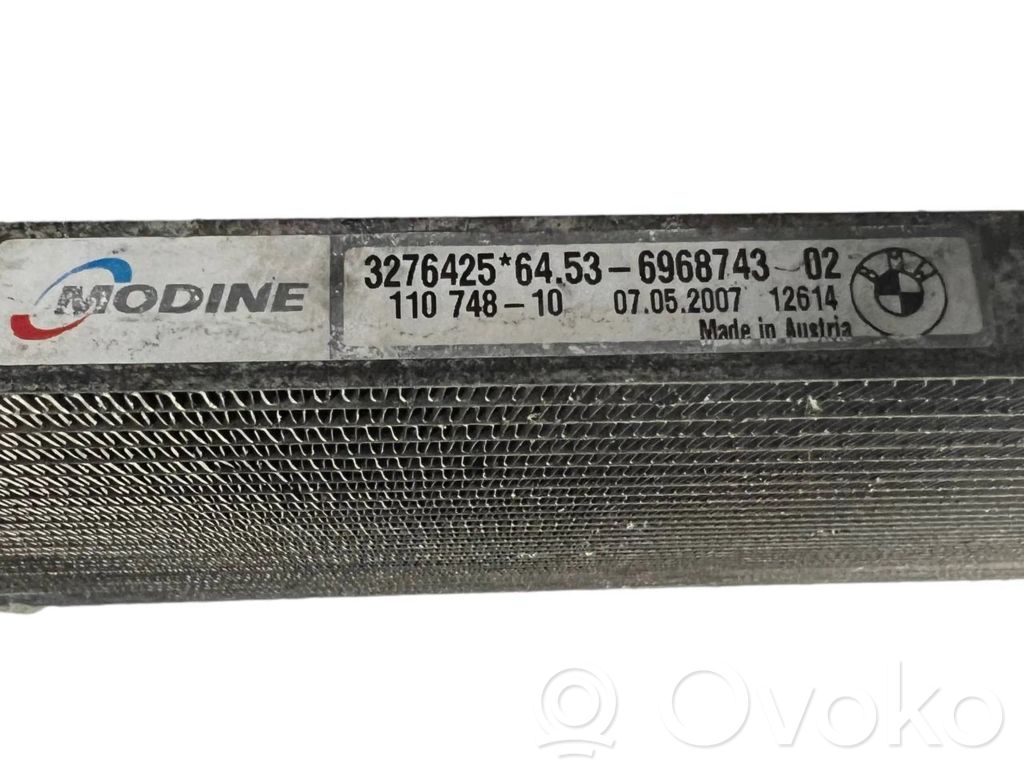 Air conditioner cooling radiator