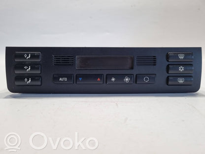Air conditioning / climate control / interior heating control unit (in the passenger compartment)