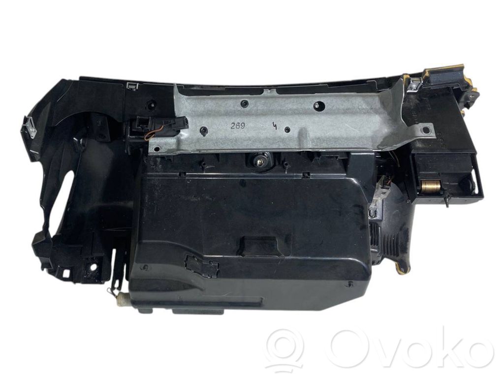 Storage compartment set