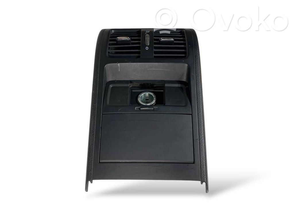 Aizmugurējā gaisa - ventilācijas reste