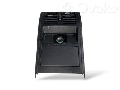 Aizmugurējā gaisa - ventilācijas reste