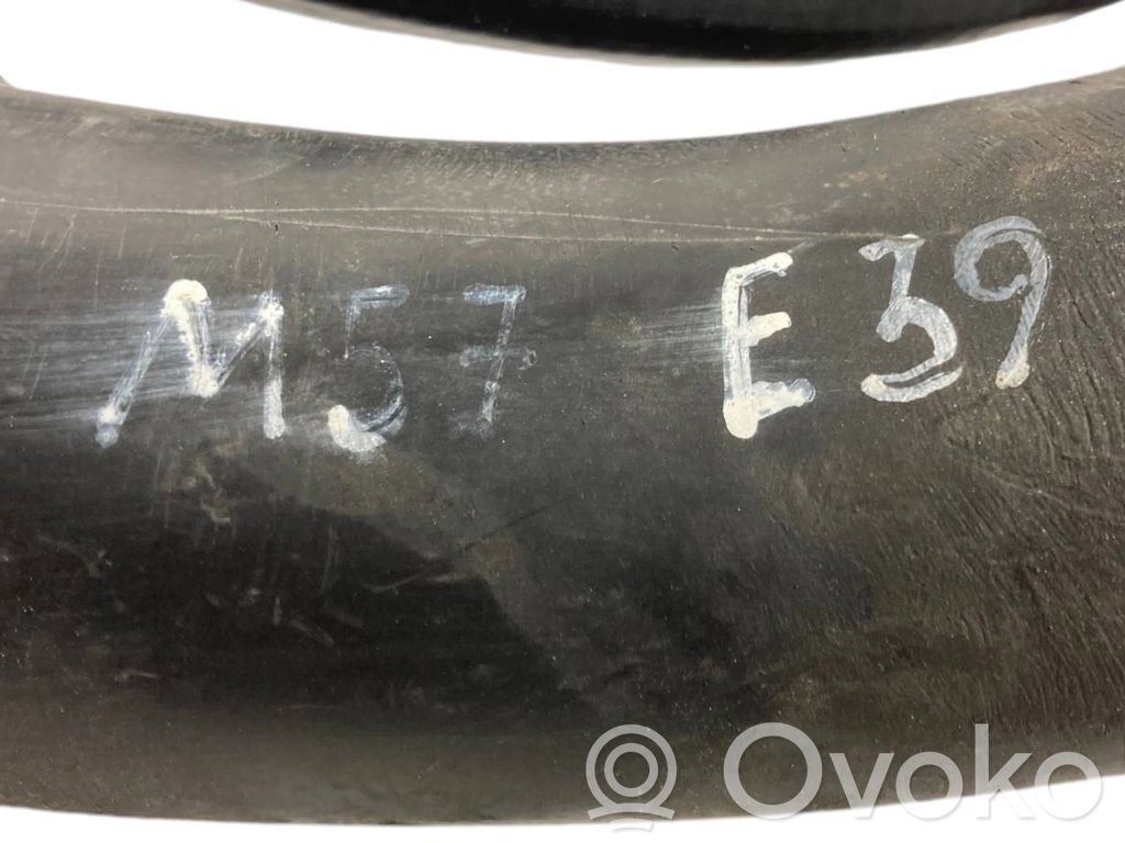 Air intake duct details