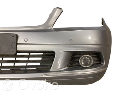Передний бампер