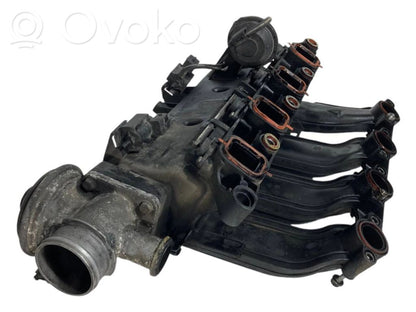 Впускной коллектор