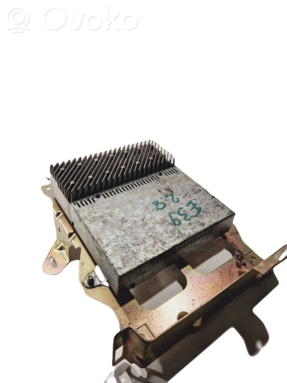 Sound amplifier