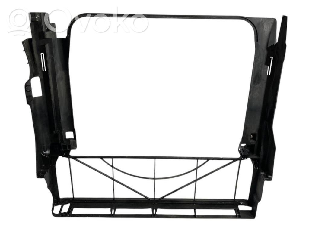 Radiator(s) holder/bracket