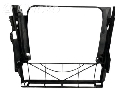 Radiator(s) holder/bracket