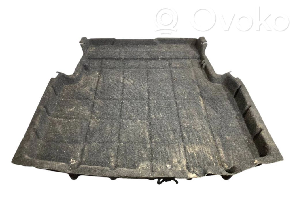 Пол багажника