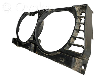 Priekšējā luktura dekoratīvā apdare