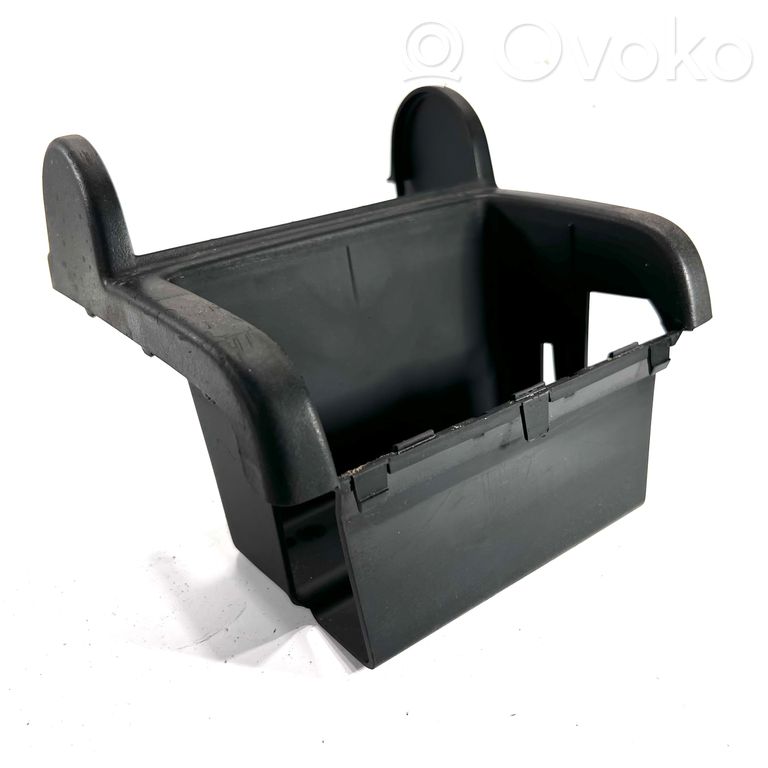 Other types of center console (tunnel) elements
