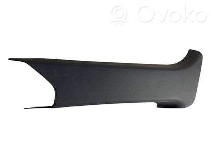 (C) statņa dekoratīvā apdare