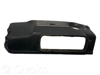 Engine cover (decorative trim)