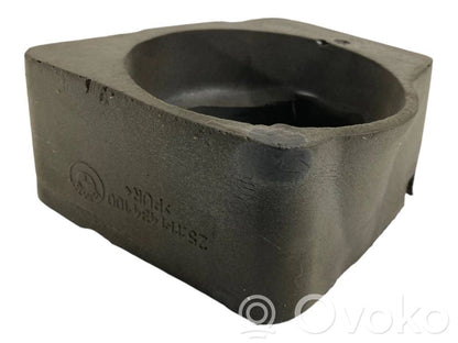 Ātrumu pārslēgšanas sviras dekoratīvā apdare (plastmasas)