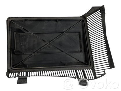 Крышка воздушного микрофильтра