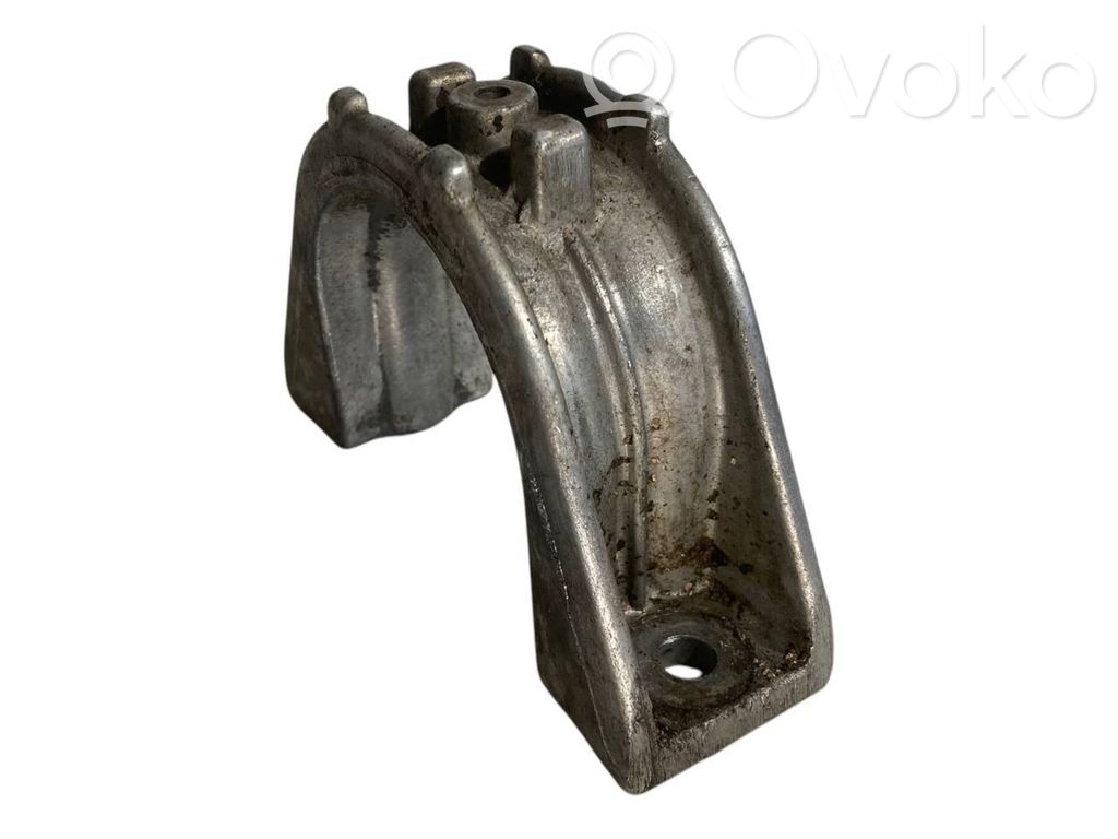 Stabilizatora stiprinājums (priekšā)