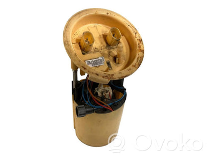 Топливный насос (в топливном баке)