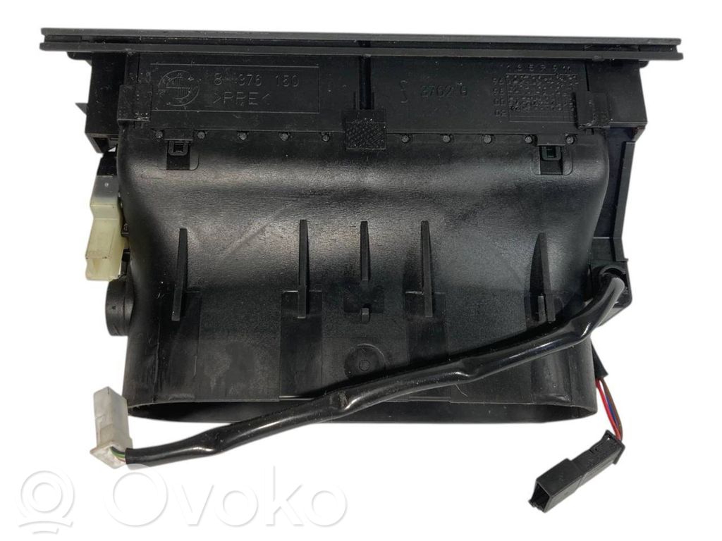 Aizmugurējā gaisa - ventilācijas reste