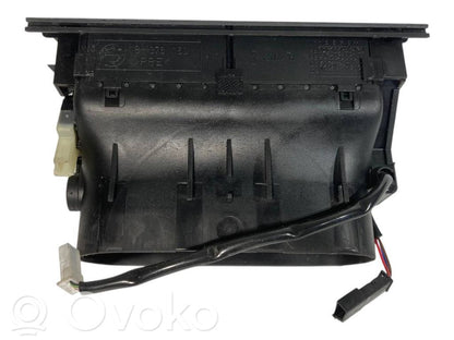 Aizmugurējā gaisa - ventilācijas reste