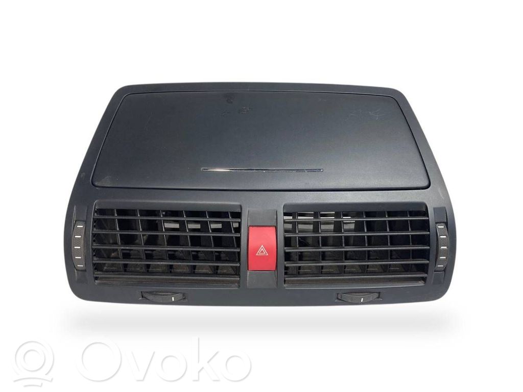 Centrālais gaisa ventilācijas režģis