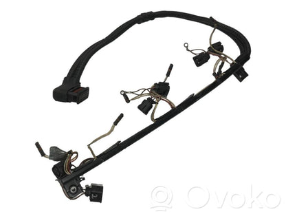 Fuel injector wires
