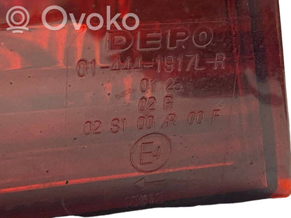 Aizmugurējais lukturis virsbūvē