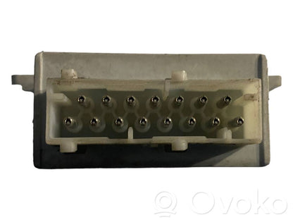 Bagāžnieka pārsega vadības bloks