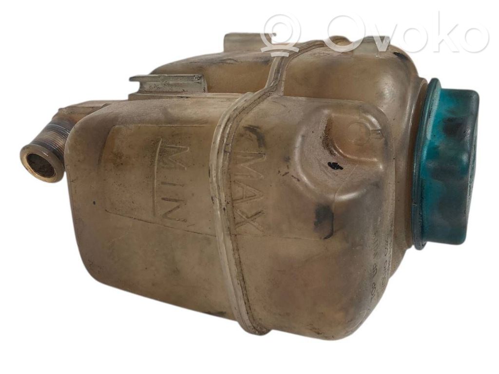 Dzesēšanas šķidruma izplešanās tvertne