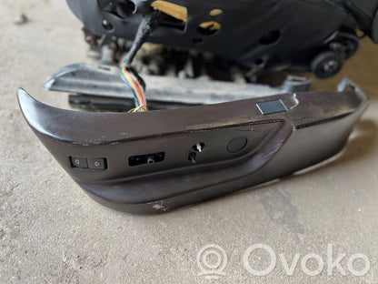 Priekšējais vadītāja sēdeklis