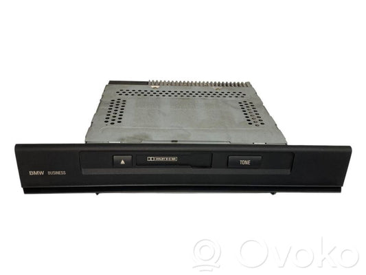 Radio / CD/DVD player / navigation