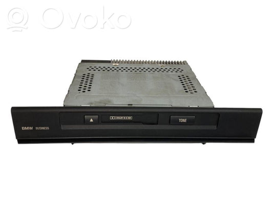 Radio / CD/DVD player / navigation